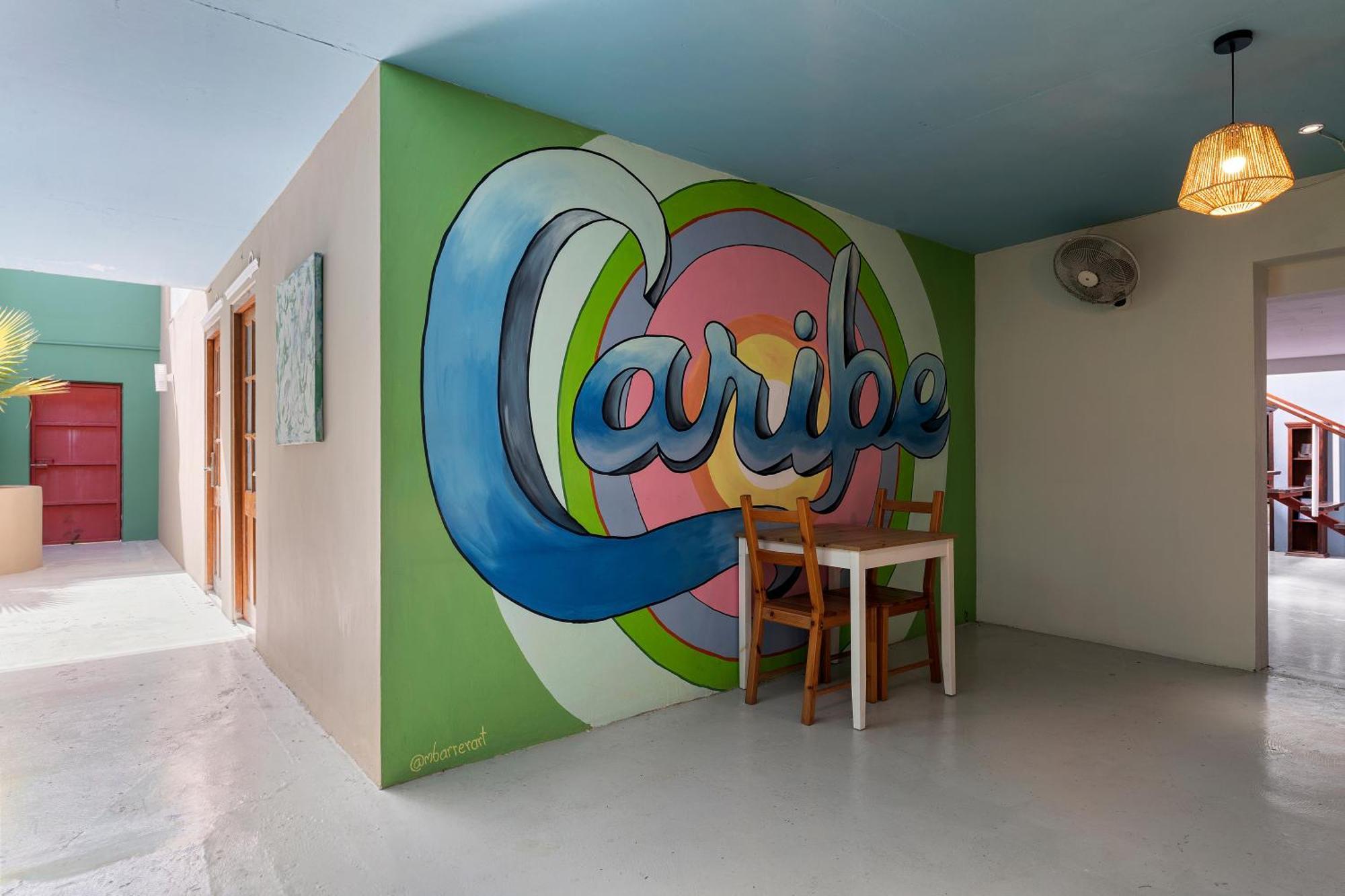 The Ritz Hostel Willemstad Exterior foto