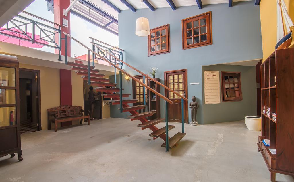The Ritz Hostel Willemstad Exterior foto